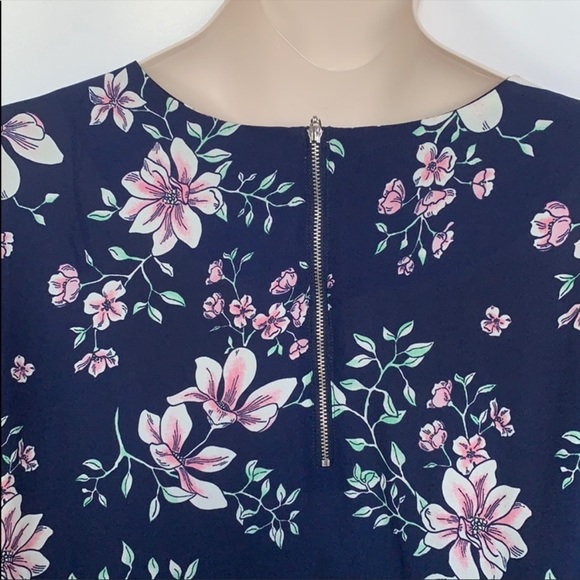 Lily Morgan Navy Floral Bell-sleeve Blouse 2X - Picture 6 of 10